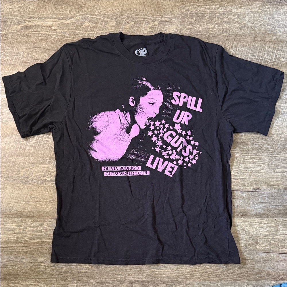 Olivia Rodrigo GUTS World Tour "Spill Ur Guts Live" T-shirt Size XL